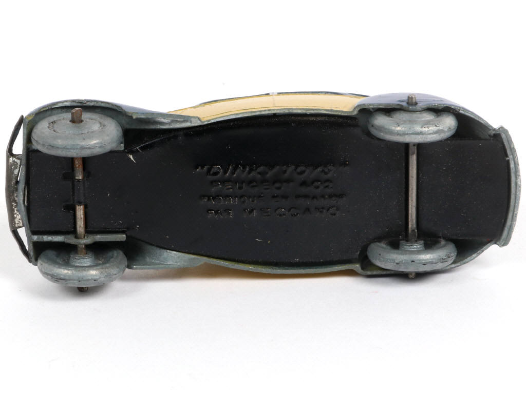 Lot 314 - DINKY TOYS (FRANCE) (1)