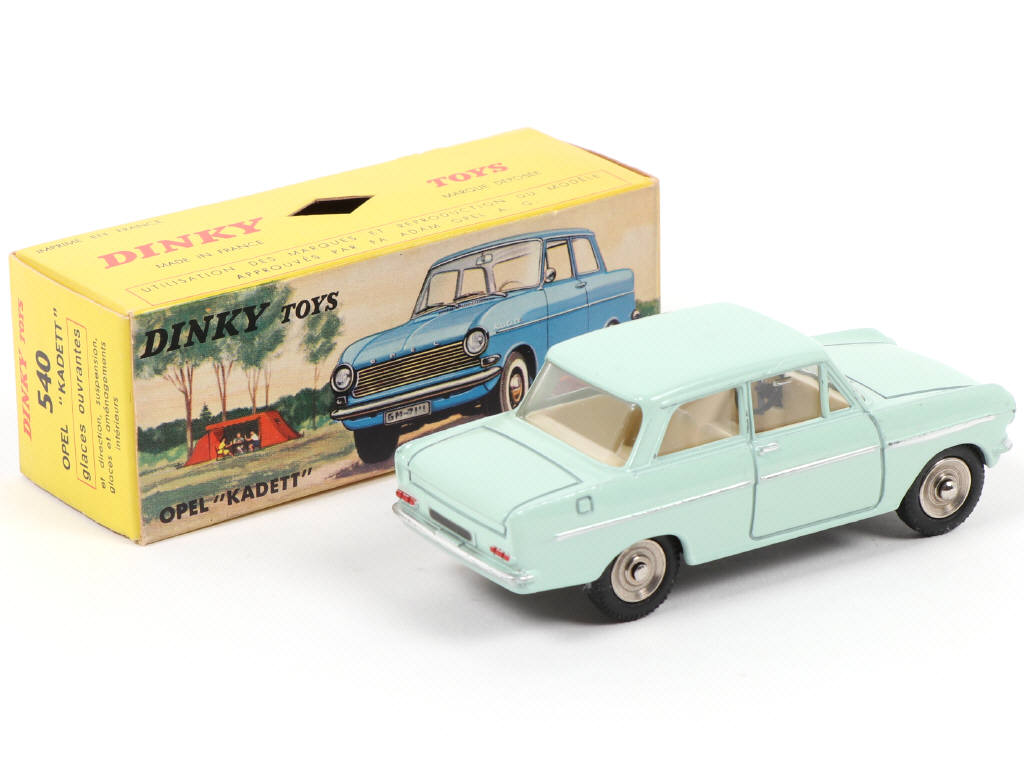 Lot 447 - DINKY TOYS (FRANCE) (1)