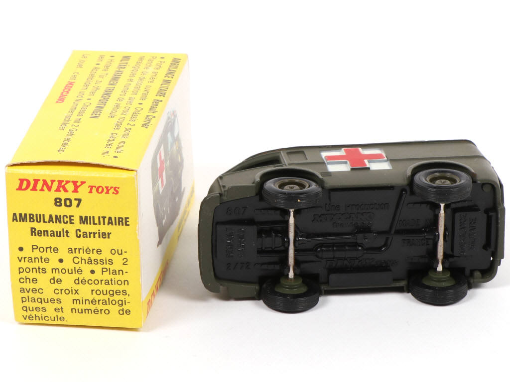 Lot 532 - DINKY TOYS (FRANCE) (1)