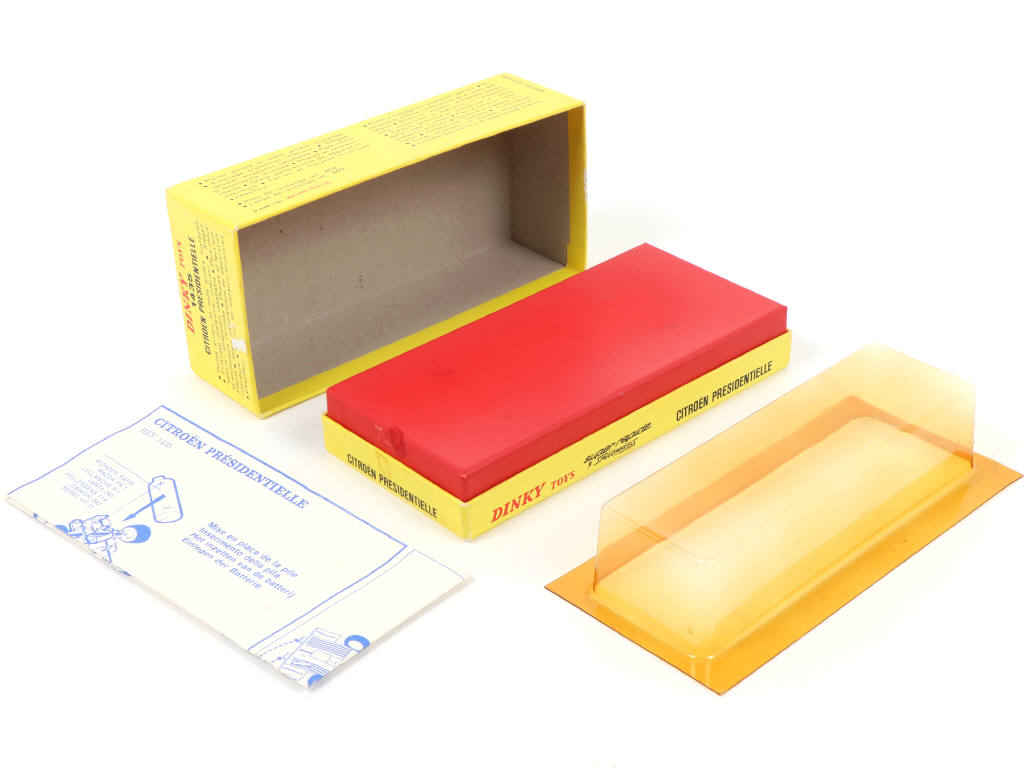 Lot 356 - DINKY TOYS (FRANCE) (1)