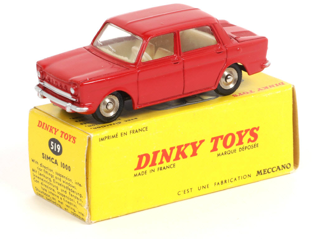 Lot 409 - DINKY TOYS (FRANCE) (1)