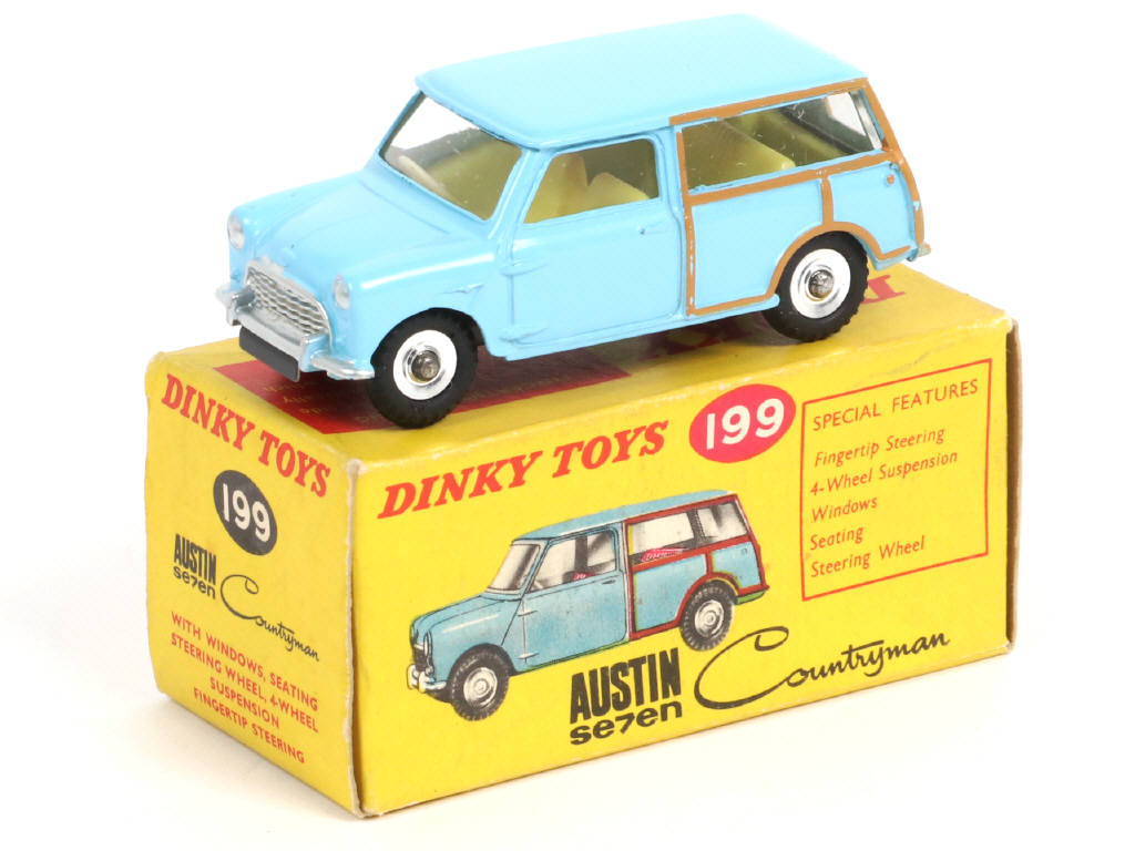 Lot 562 - DINKY TOYS (GB) (1)