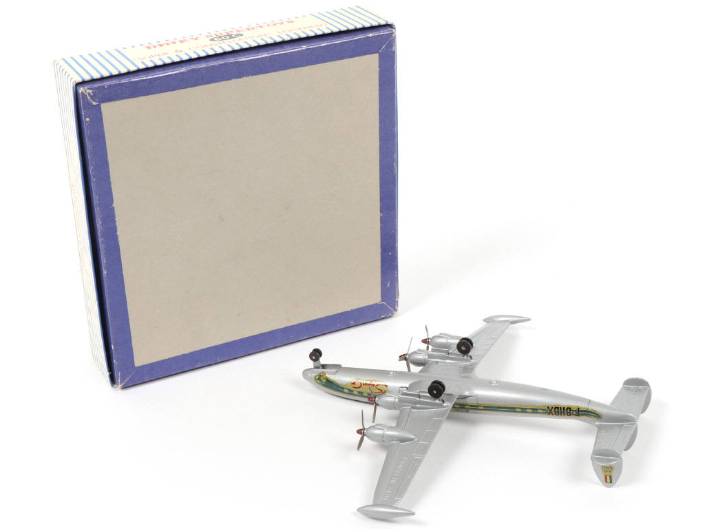 Lot 535 - DINKY TOYS (FRANCE) (1)