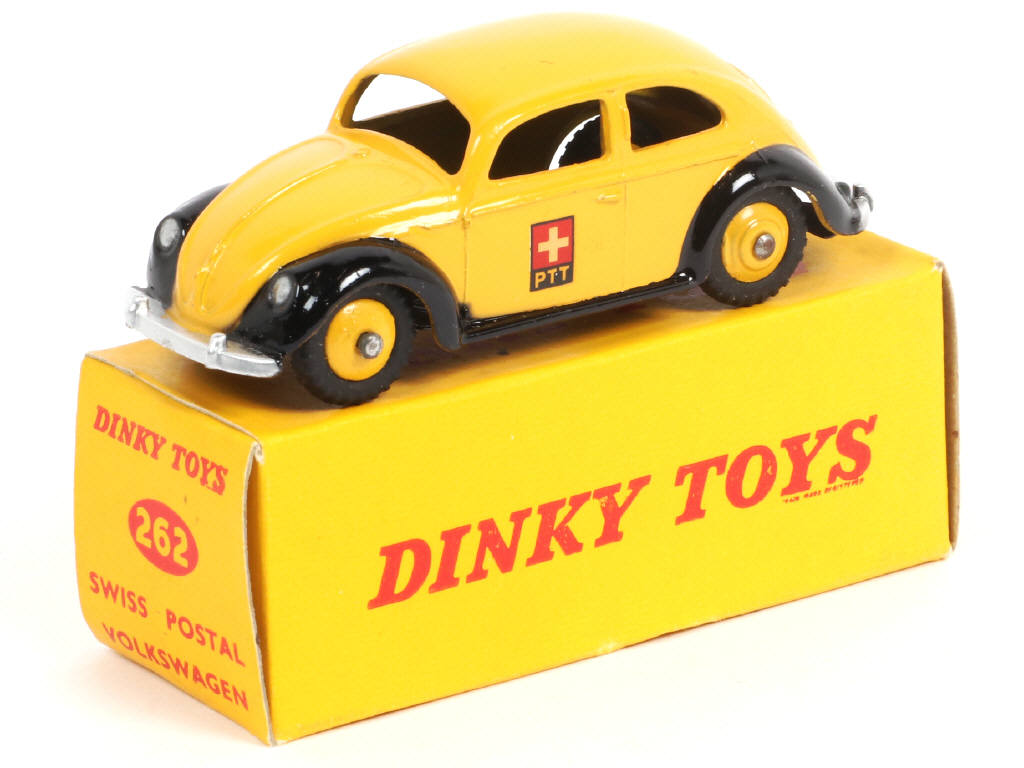 Lot 551 - DINKY TOYS (GB) (1)