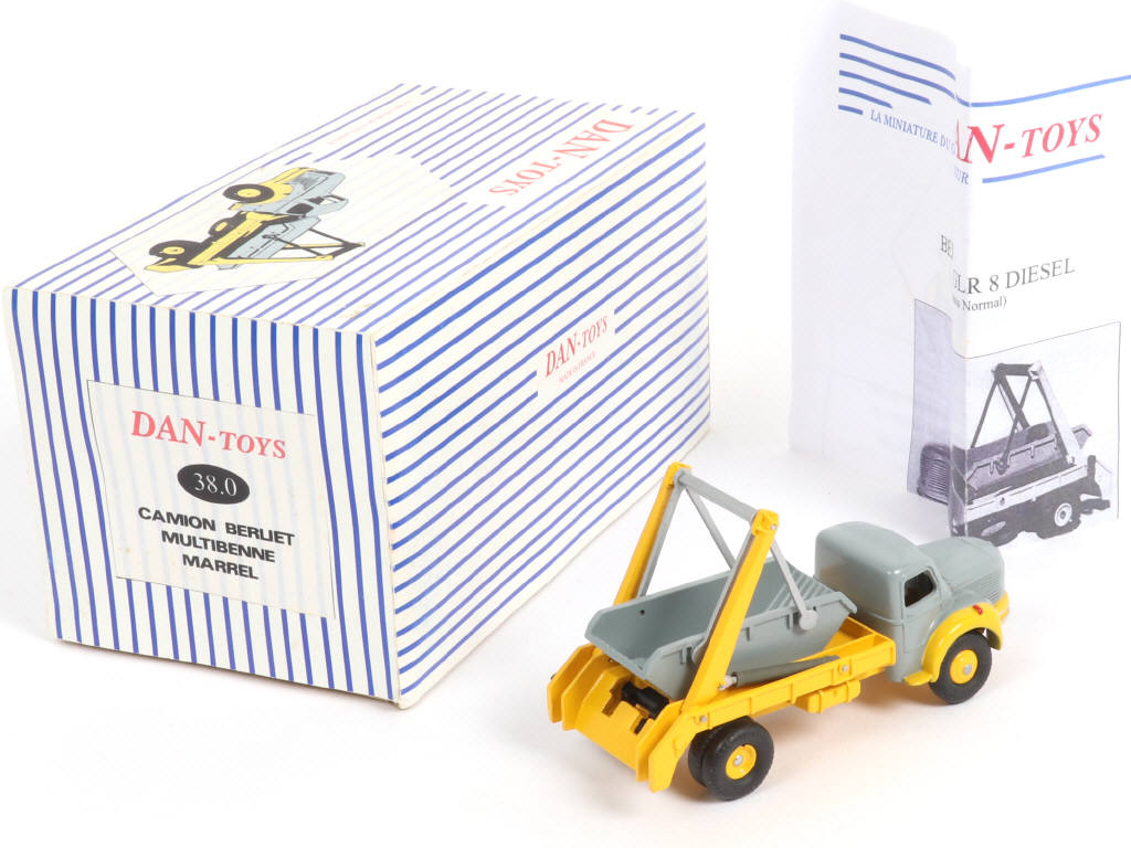 Lot 275 - DAN-TOYS (FRANCE) (1)