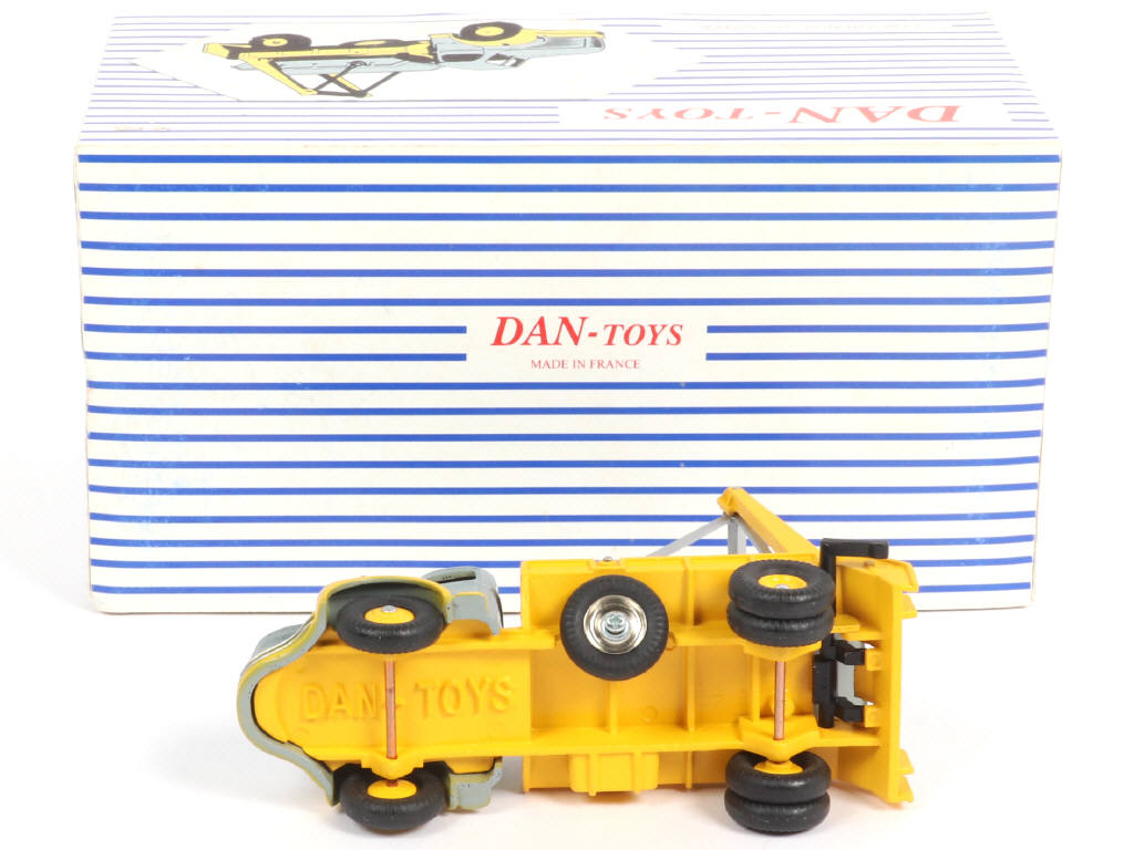Lot 275 - DAN-TOYS (FRANCE) (1)
