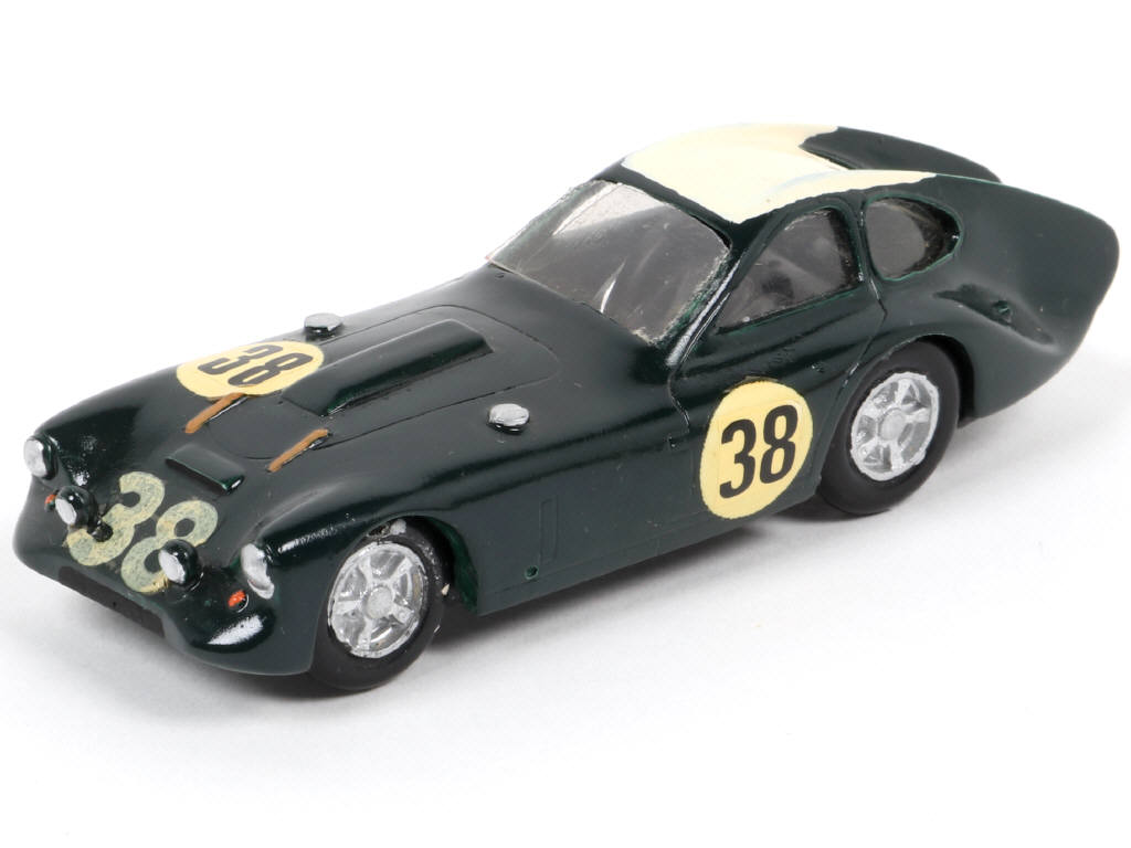 Lot 110 - DIVERS (1)