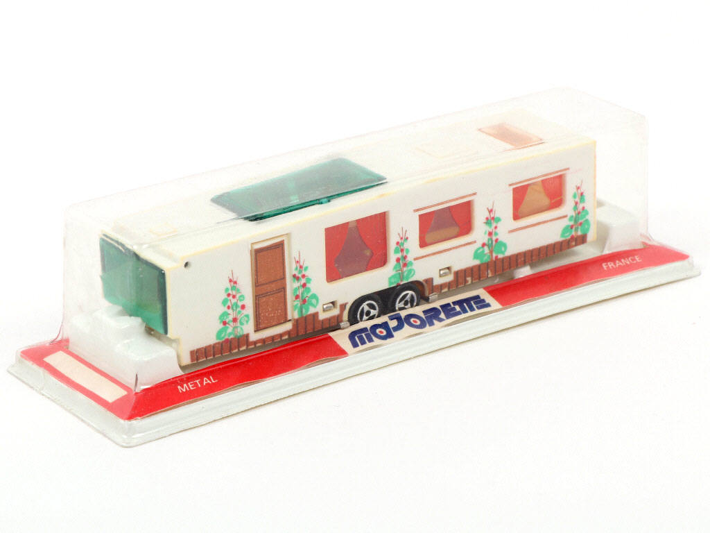 Lot 118 - MAJORETTE (FRANCE) (1)