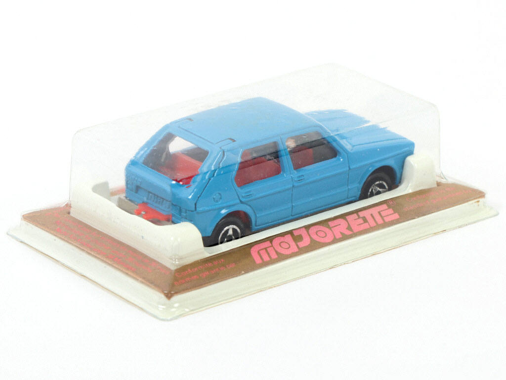 Lot 130 - MAJORETTE (FRANCE) (1)