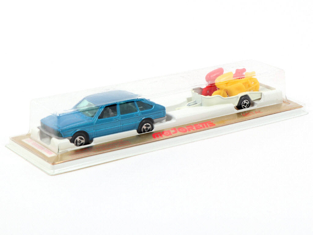 Lot 160 - MAJORETTE (FRANCE) (1)