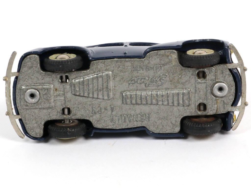 Lot 121 - TEKNO (DANEMARK) (1)