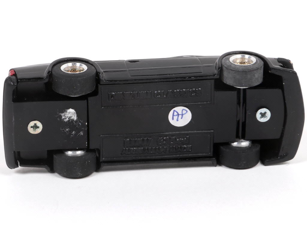 Lot 111 - DINKUM CLASSICS (AUSTRALIE) (1)