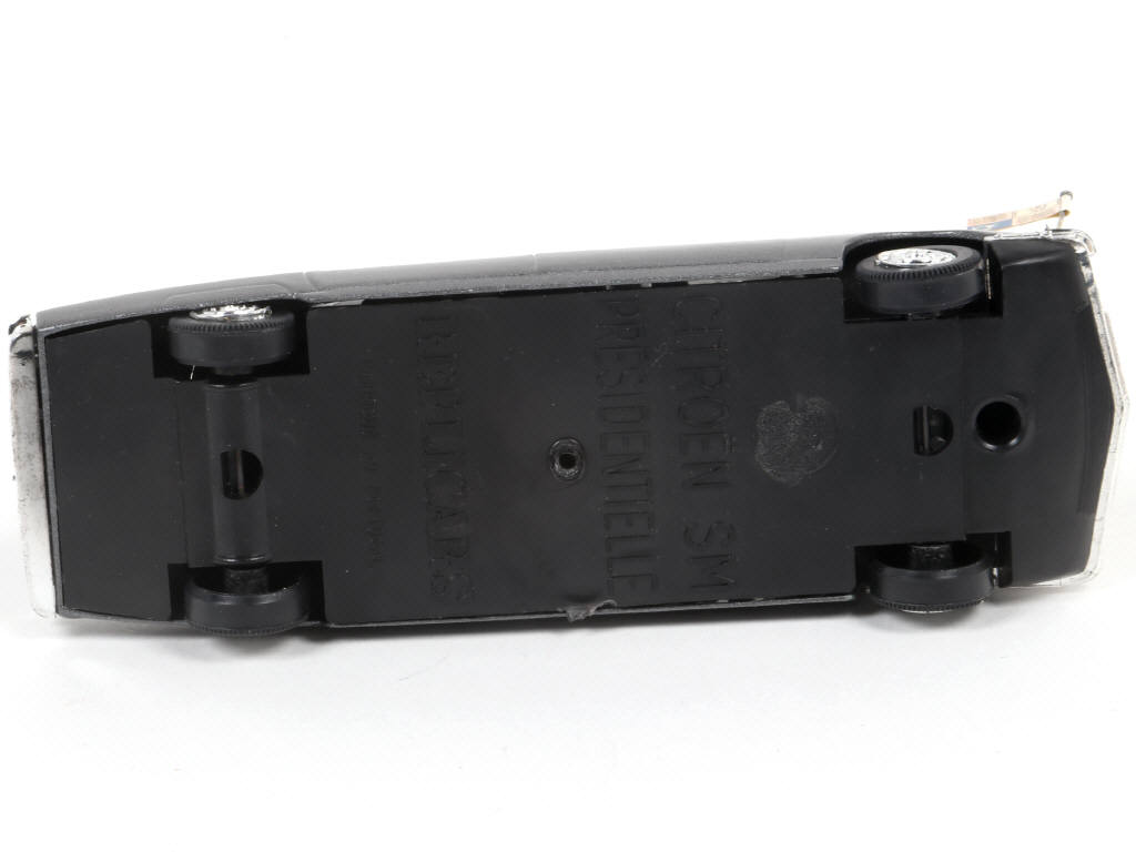 Lot 122 - REPLICARS BV (PAYS-BAS) (1)