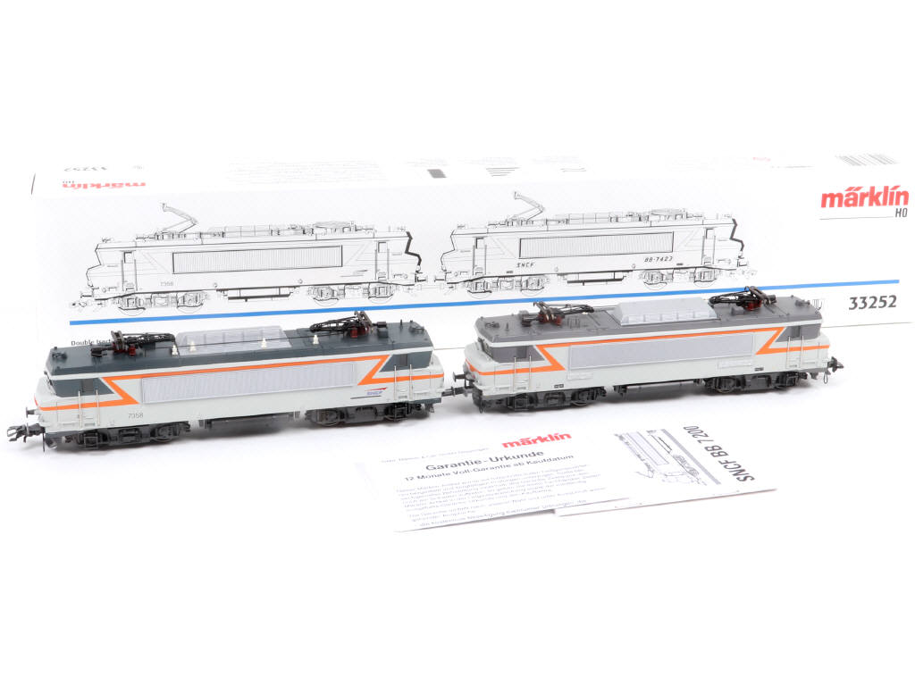 Lot 40 - MÄRKLIN 'HO' (ALLEMAGNE) (2)