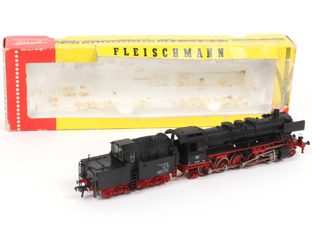 Lot 77 - FLEISCHMANN 'HO' (ALLEMAGNE) (1)