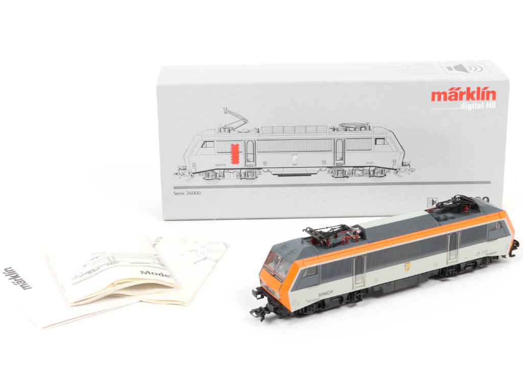 Lot 92 - MÄRKLIN 'HO' (ALLEMAGNE) (1)