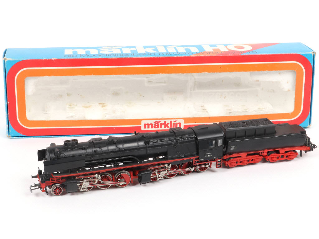 Lot 141 - MÄRKLIN 'HO' (ALLEMAGNE) (1)