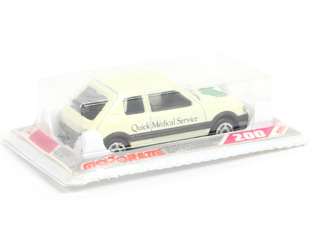 Lot 13 - MAJORETTE (FRANCE) (1)