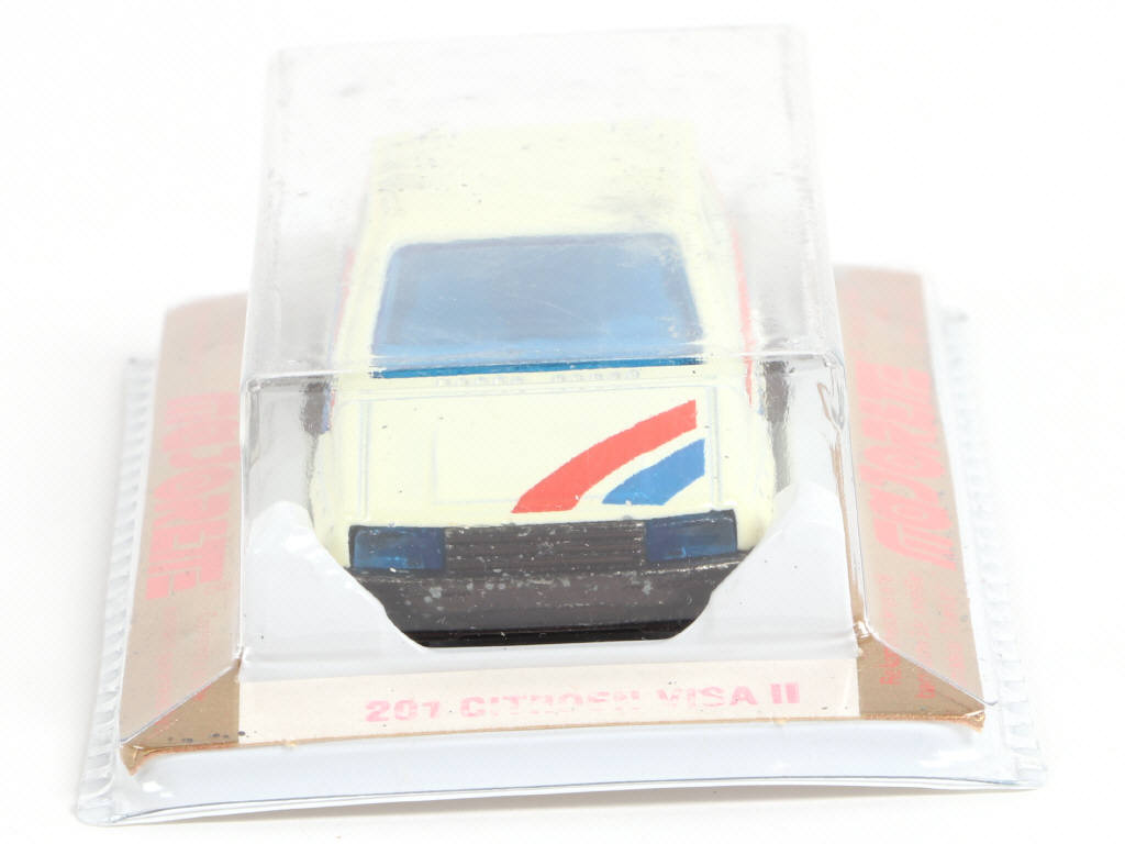 Lot 41 - MAJORETTE (FRANCE) (1)