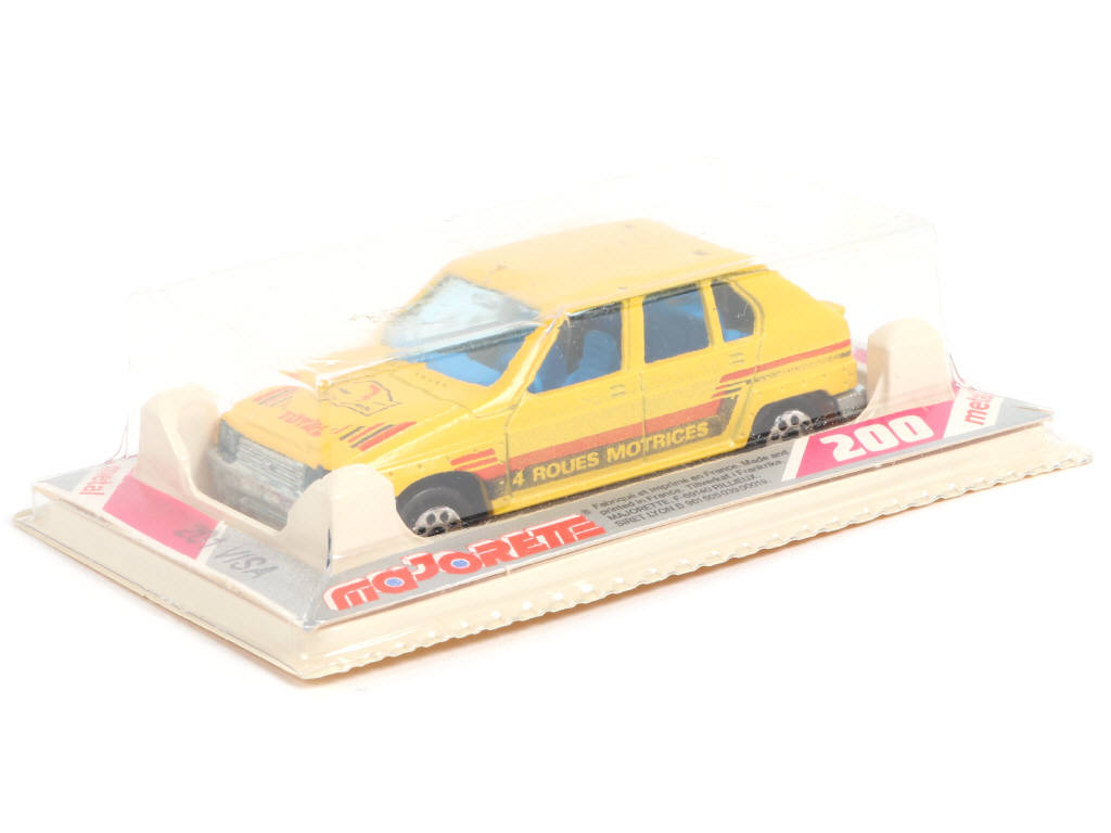 Lot 45 - MAJORETTE (FRANCE) (1)