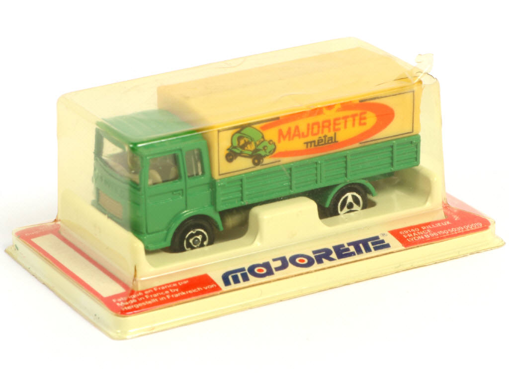 Lot 103 - MAJORETTE (FRANCE) (1)