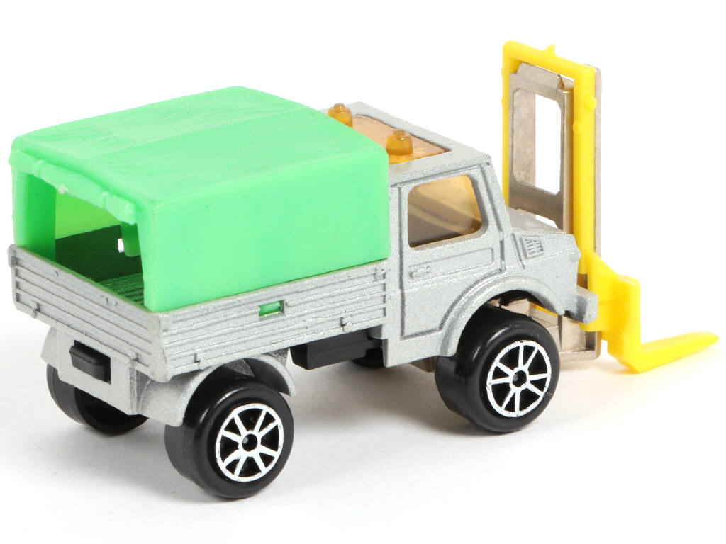 Lot 107 - MAJORETTE (FRANCE) (1)