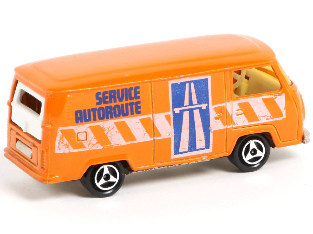 Lot 111 - MAJORETTE (FRANCE) (1)