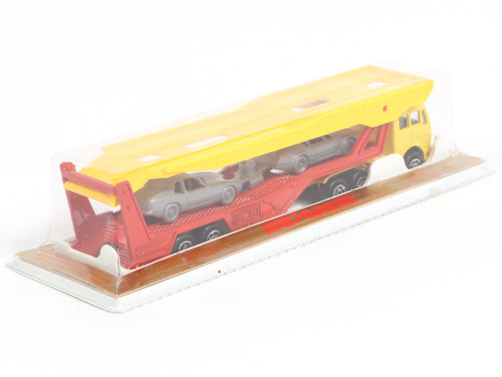 Lot 112 - MAJORETTE (FRANCE) (1)