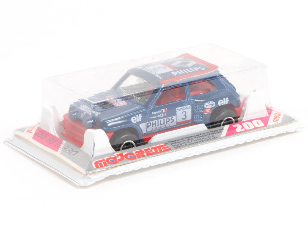 Lot 127 - MAJORETTE (FRANCE) (1)