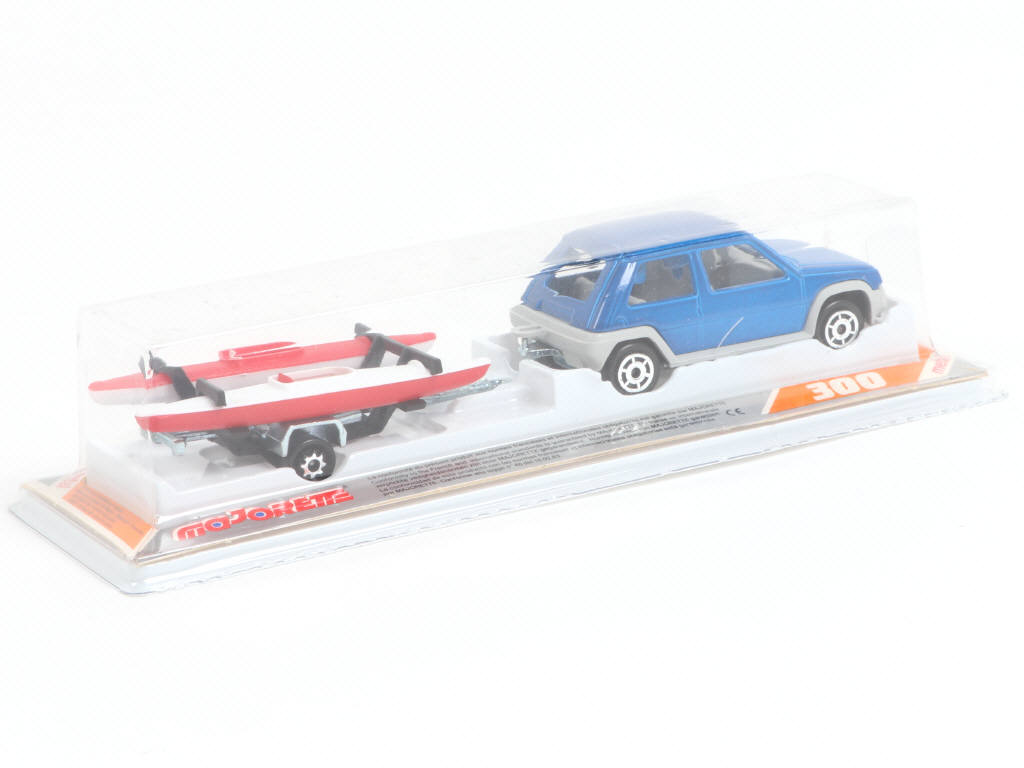 Lot 135 - MAJORETTE (FRANCE) (1)