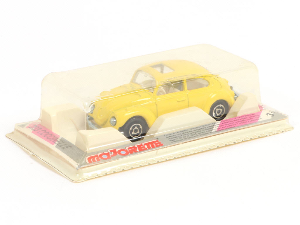 Lot 165 - MAJORETTE (FRANCE) (1)