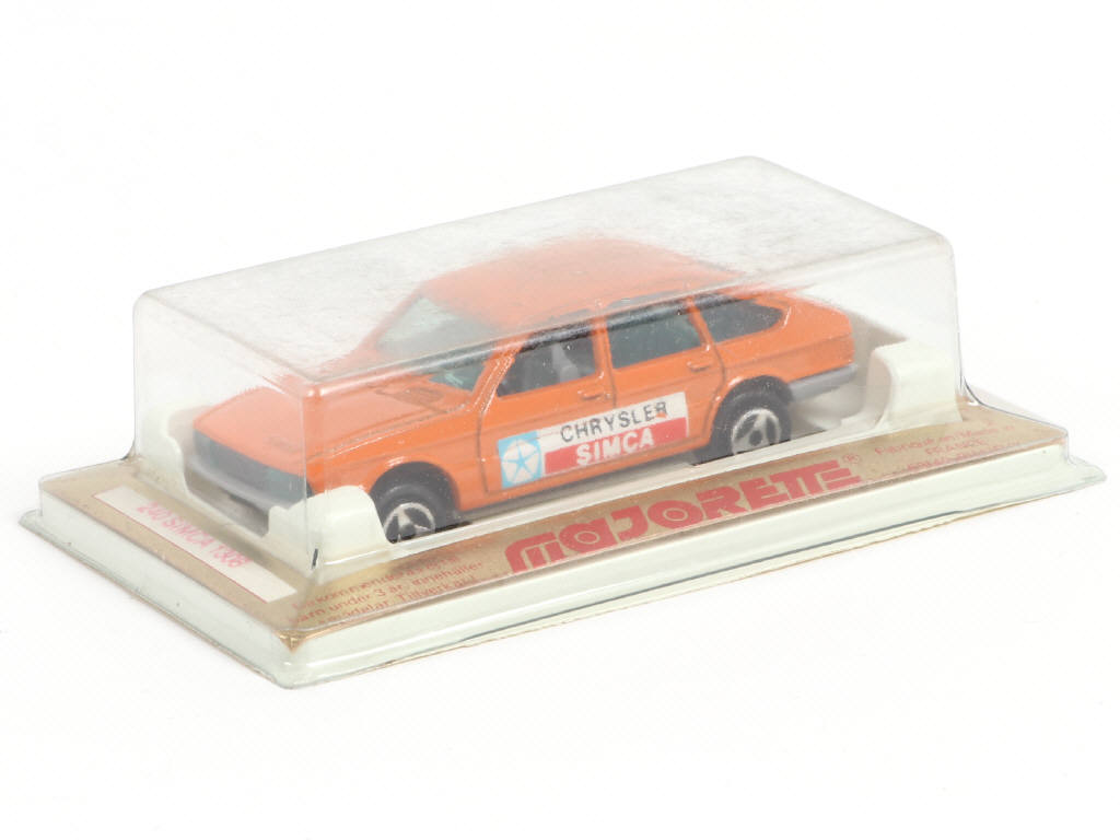 Lot 182 - MAJORETTE (FRANCE) (1)