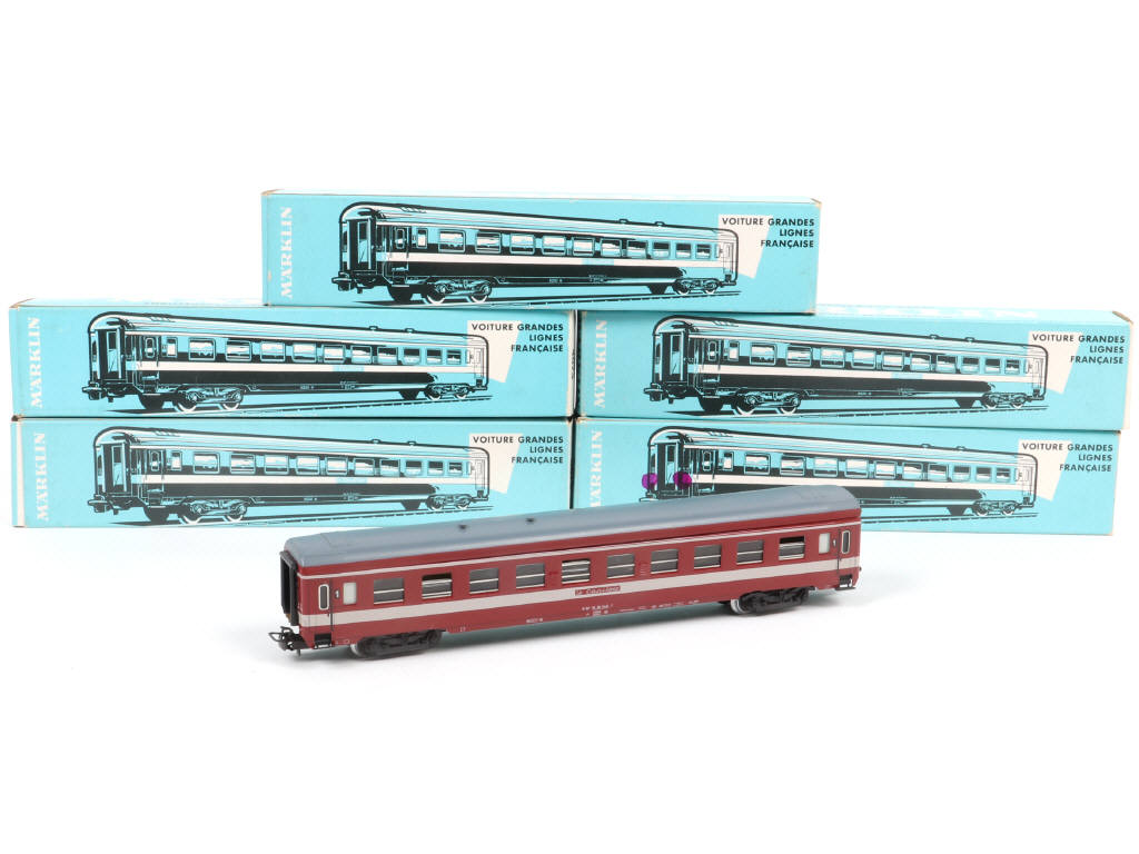 Lot 11 - MÄRKLIN 'HO' (ALLEMAGNE) (5)