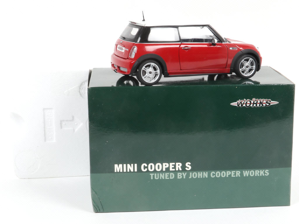 Lot 65 - KYOSHO (JAPON) (1)