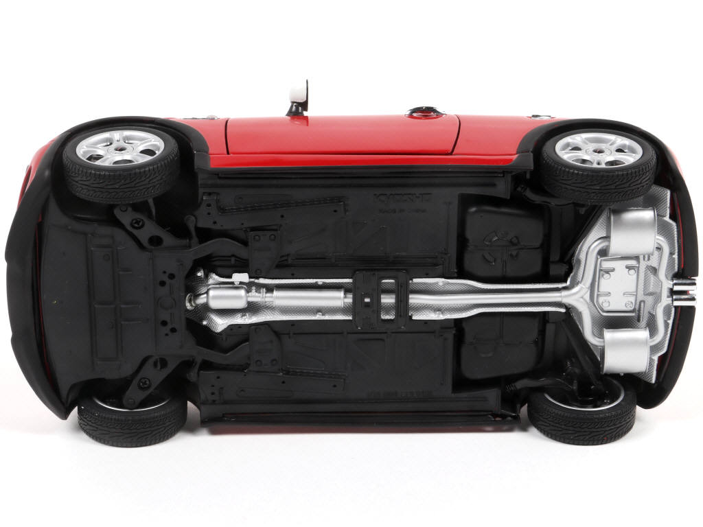 Lot 65 - KYOSHO (JAPON) (1)