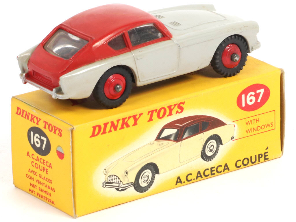 Lot 594 - DINKY TOYS (GB) (1)