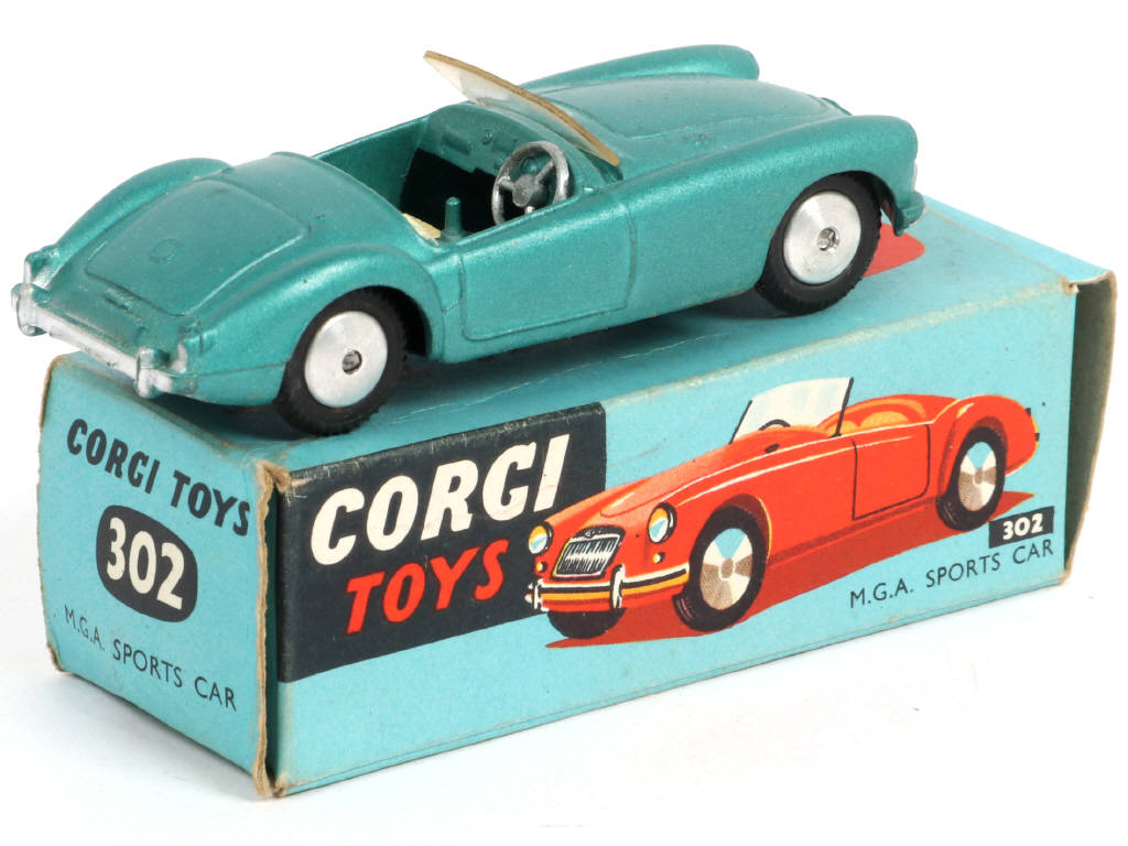 Lot 174 - CORGI TOYS (GB) (1)
