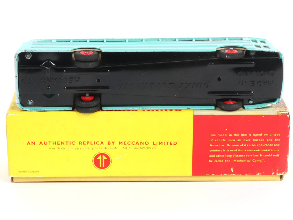 Lot 649 - DINKY TOYS (GB) (1)