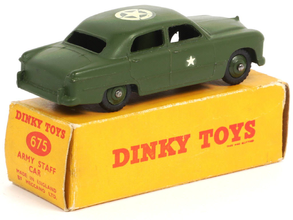 Lot 564 - DINKY TOYS (GB) (1)