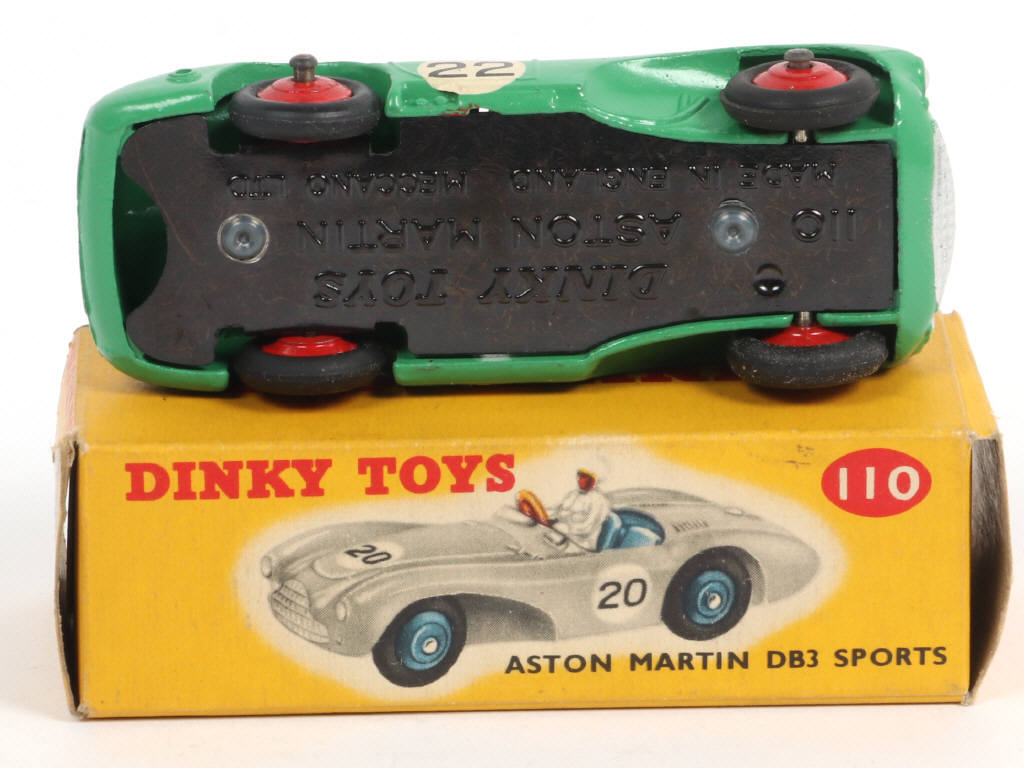 Lot 577 - DINKY TOYS (GB) (1)