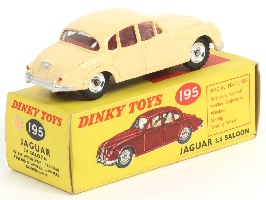 Lot 611 - DINKY TOYS (GB) (1)