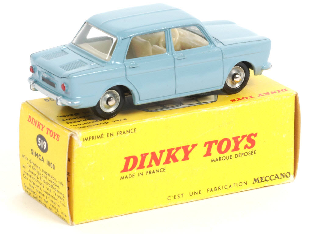 Lot 471 - DINKY TOYS (FRANCE) (1)