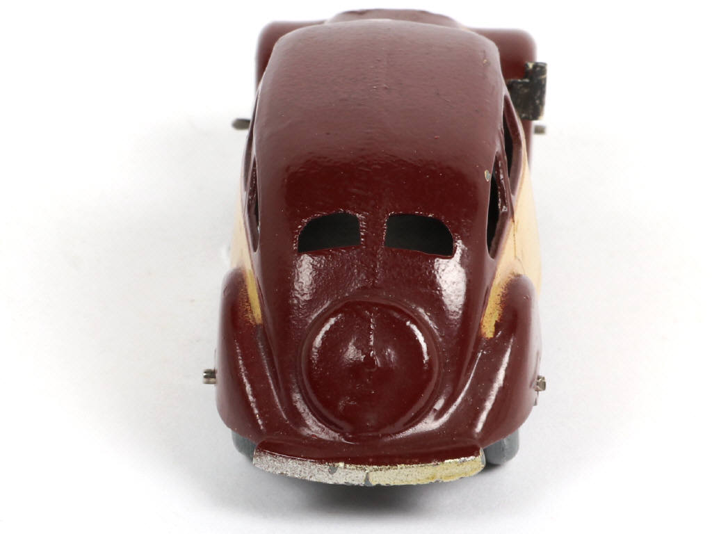Lot 361 - DINKY TOYS (FRANCE) (1)