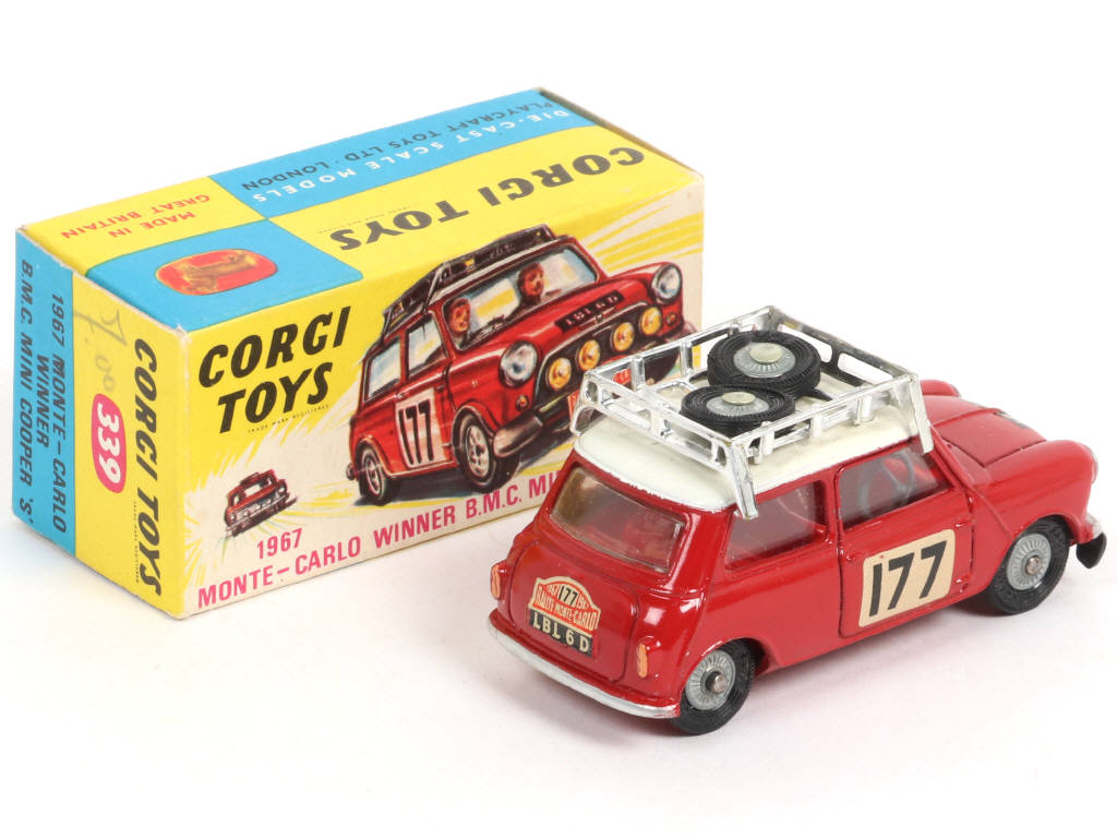 Lot 199 - CORGI TOYS (GB) (1)
