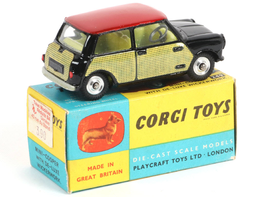 Lot 188 - CORGI TOYS (GB) (1)