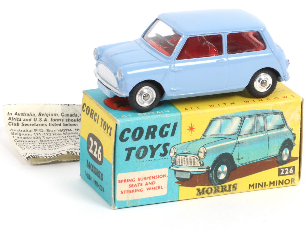 Lot 184 - CORGI TOYS (GB) (1)