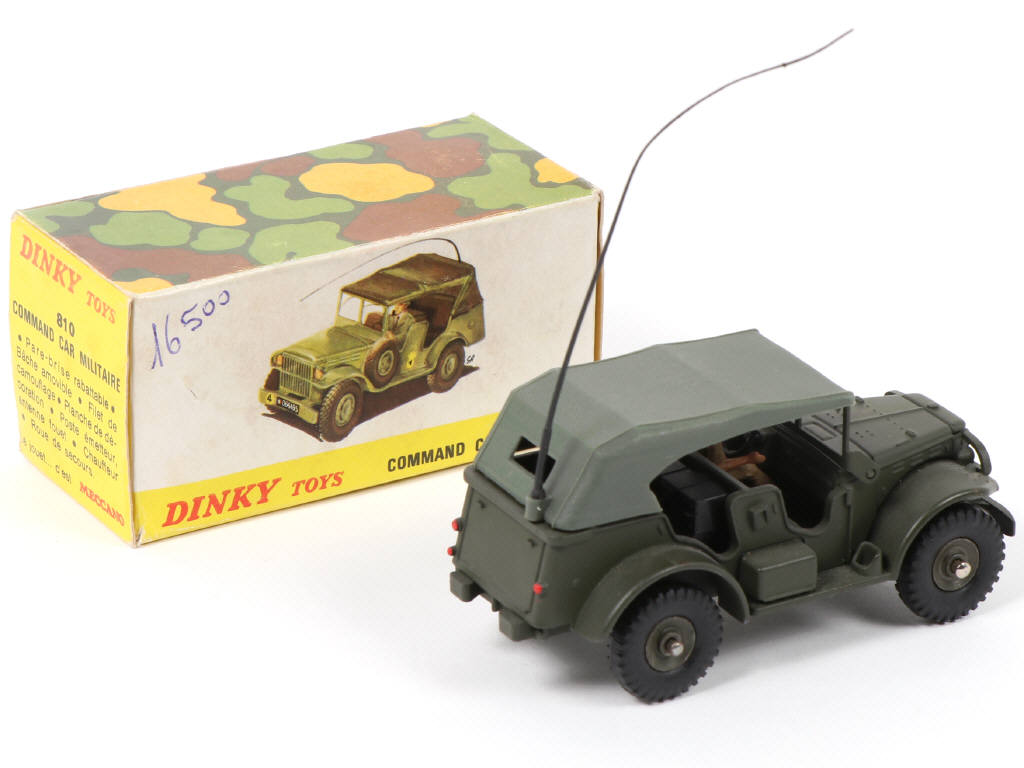 Lot 542 - DINKY TOYS (FRANCE) (1)