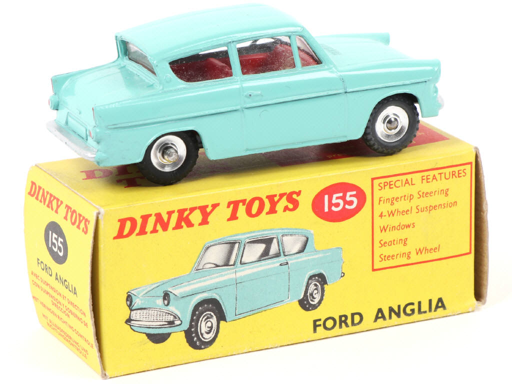 Lot 613 - DINKY TOYS (GB) (1)