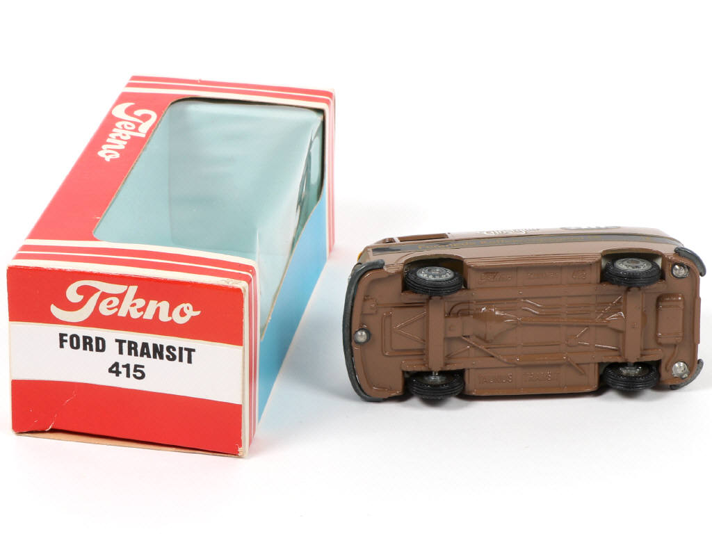 Lot 102 - TEKNO (DANEMARK) (1)