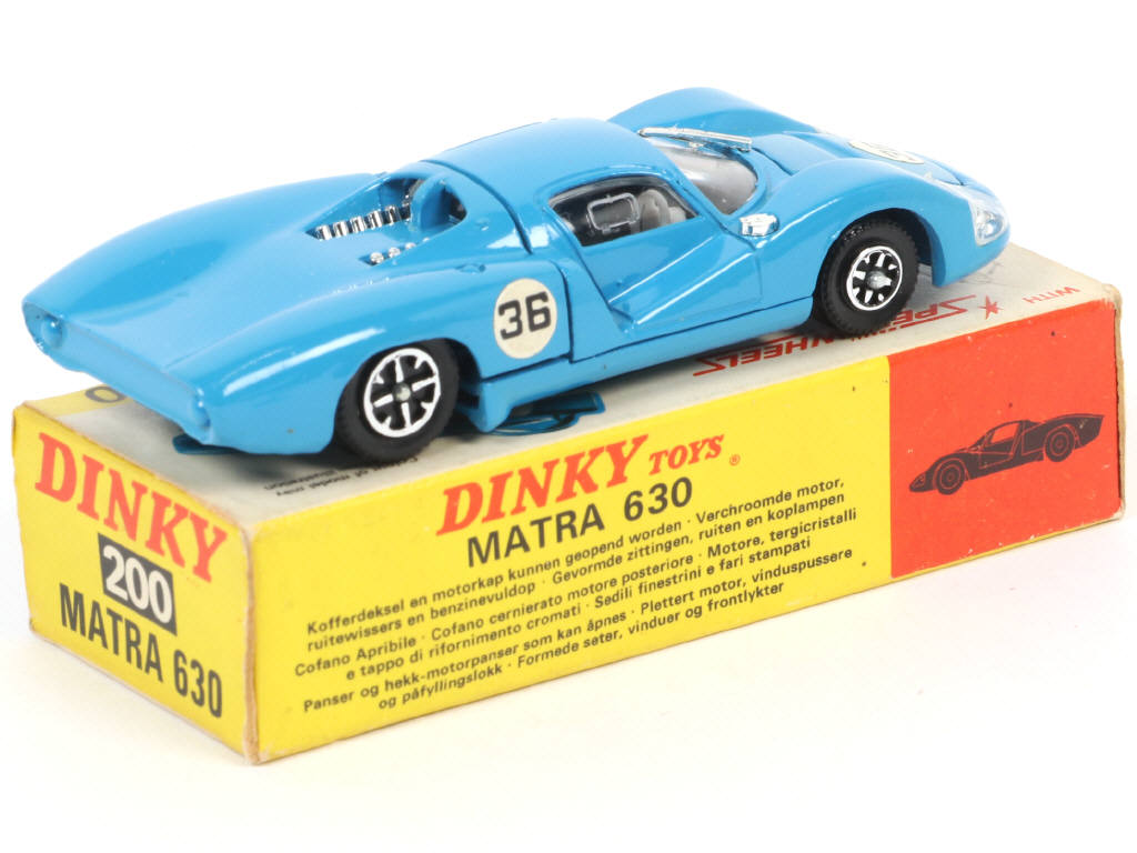 Lot 580 - DINKY TOYS (GB) (1)